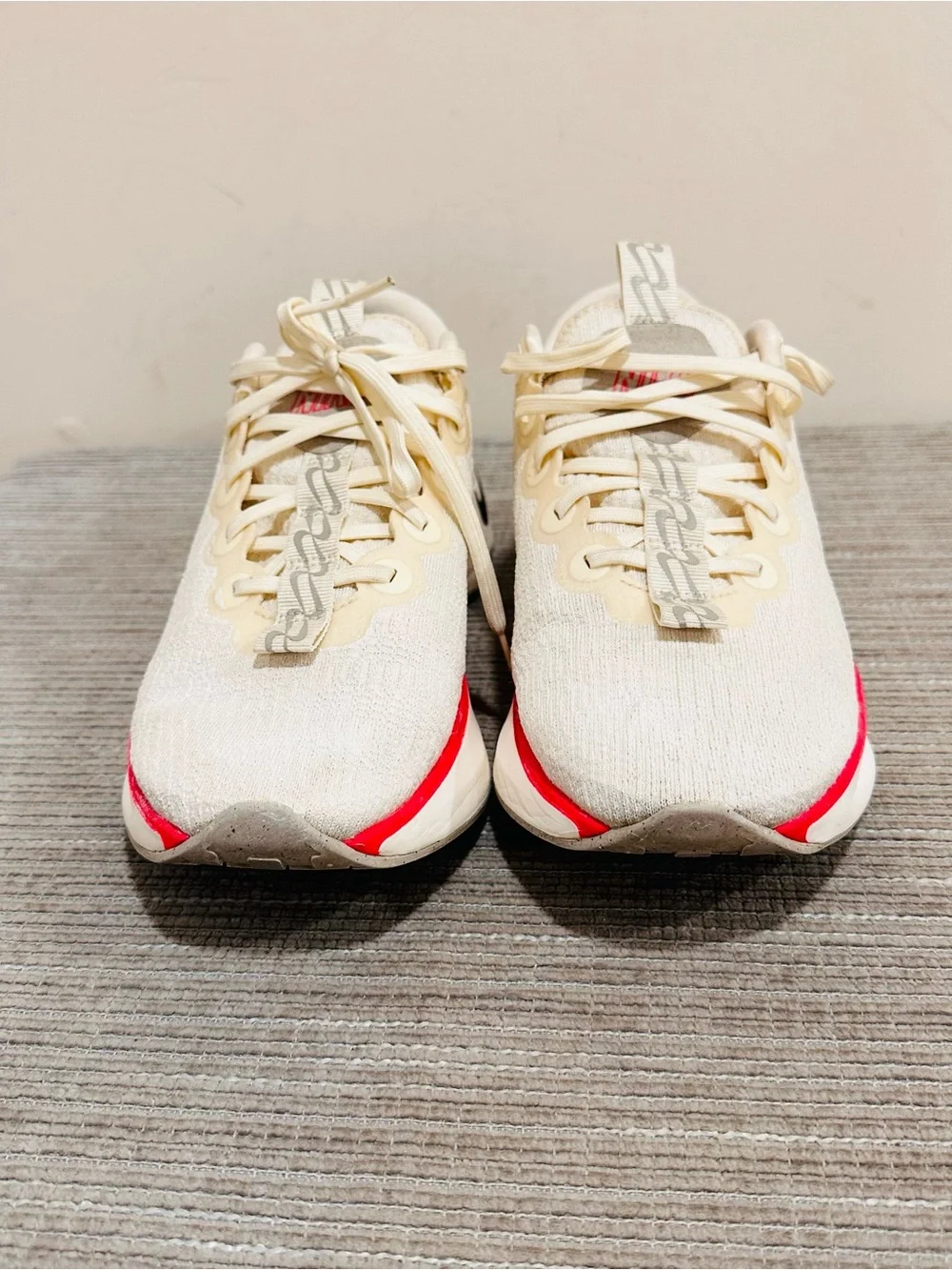 Nike Motiva Women's Walking Shoes Pale Ivory Sail DV1238-104 Size US 10 / EUR 42